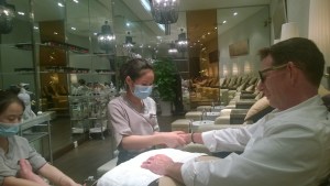 Thom getting pampered after his long journey home.