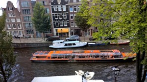 Cruise boats are limited to 4 mph on the canals